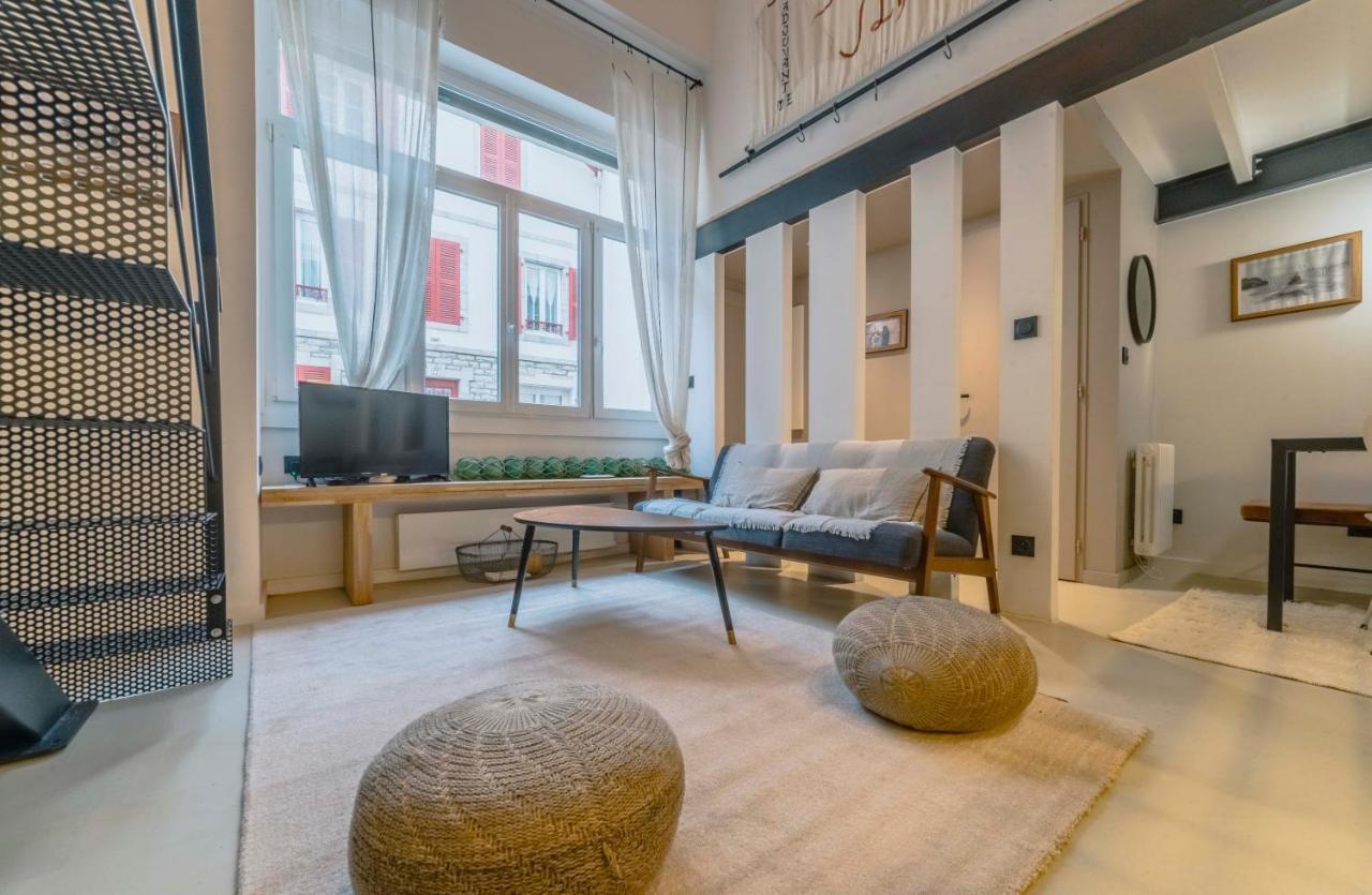 Loft - Centre Ville - Plage - Halles - 3 Ch 2 Sdb Apartment Биариц Екстериор снимка